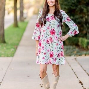 The Pioneer Woman Ruffle Knit Dress with 3/4 Sleeves Pockets Green Floral size M